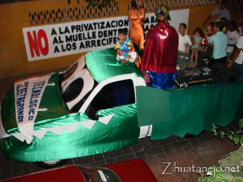 Carro aleg�rico - Zihuatanejo Carnaval 2008